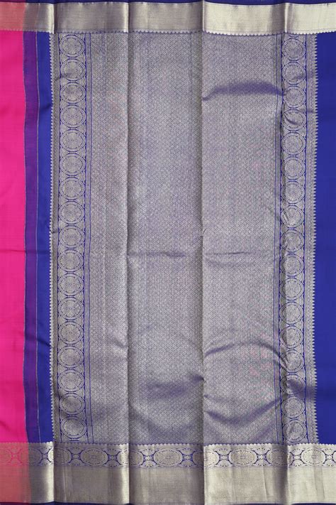 Kanchipuram Silk Saree In Rani Pink With Malli Moggu Buttas