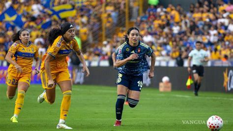 La pelota si se mancha