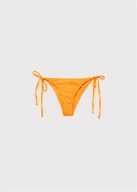 Floral-embroidered bikini bottoms - Women | MANGO OUTLET Croatia