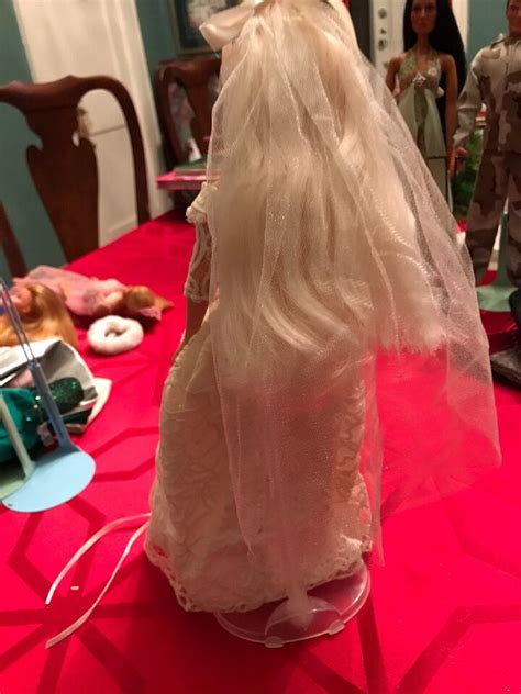 Barbie Wedding Dress W Pink Label S With Veil White And Off White Ebay