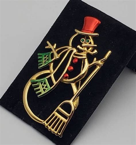 Jonette Jewelry Vintage Gold Tone Snowman Brooch Gem