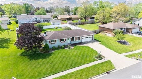 Homes For Sale Under $800K in Metamora, IL | Realtor.com®