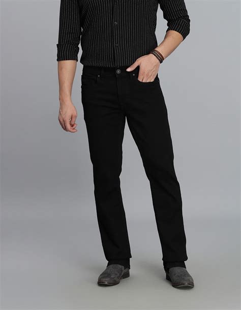 Buy any 3 jeans at ₹1499 – Bare Houses (Bee Young)