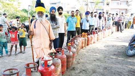 LPG crisis: Check city-wise cooking gas prices as supply concerns take ...
