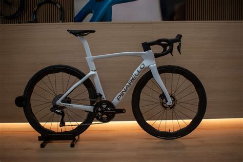 Pinarello Dogma X – ROVR Bikes