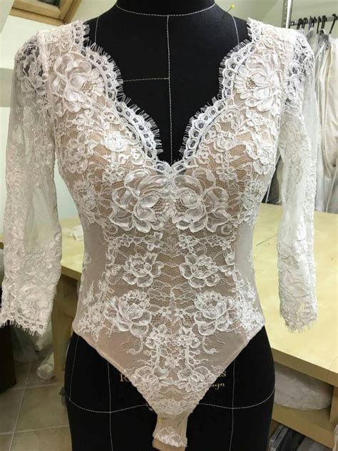 Hochzeitskleid, das kleid für die braut ~ brautkleider (hochzeitskleider) und hochzeitsmode (brautmode) für trauung und hochzeit. Bodysuit,Lace Bodysuit,Two Piece Wedding Dress,Alternative ...