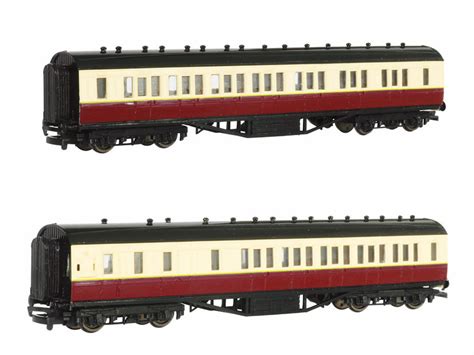 Bachmann Red Express Coaches By Sirjosh9 On Deviantart