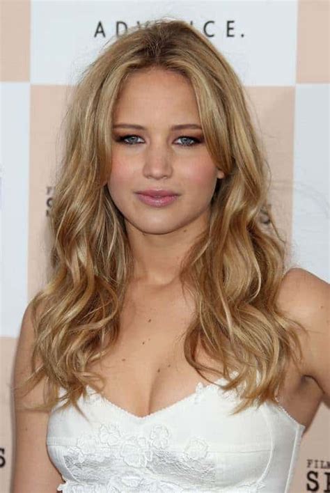 30 of the hottest celebrities with blonde hair 2024 update