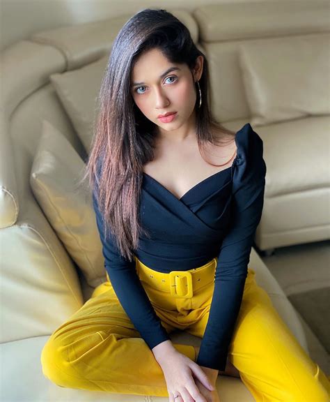 Tik Tok Star Jannat Zubair Hot Images 2020 Sexy Photos Free Download Wallpaper Hd Photos