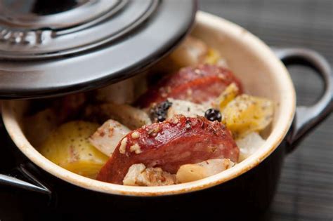 Cocotte de saucisse de morteau aux trois légumes Recette Ptitchef