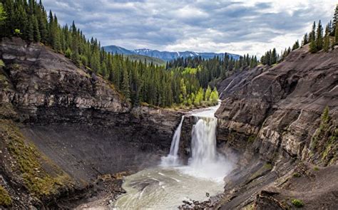Photo Canada Alberta Crag Nature Waterfalls Forests Trees 600x374