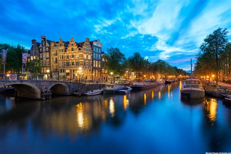 Colorful evening in Amsterdam, Netherlands - HDRshooter