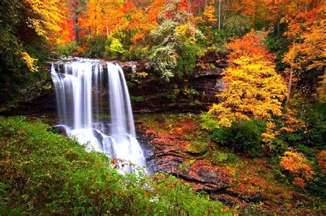 Fall Waterfall Wallpapers Bigbeamng