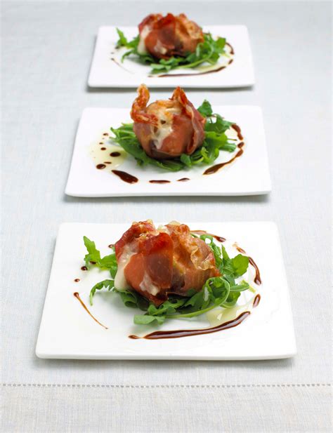 Looking for easy to make starters that will still impress guests? parma ham melon starter recipe