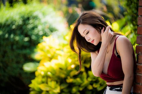 Wallpaper Asian Model Brunette Women Outdoors Bushes Touching Hair Crop Top Depth Of