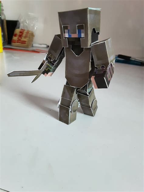 Minecraft Papercraft Armor Mini Minecraft Steve With Diamond Armor