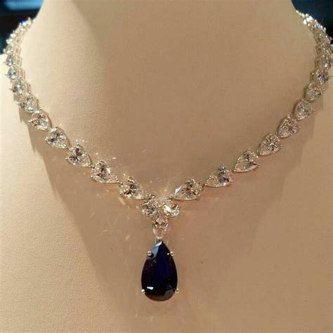 Is this your Dream Necklace ?? Omg! SIMPLE ELEGANT Diamond ...