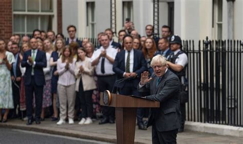 This Is It Folks Boris Leaves Downing Street In Bullish Style And