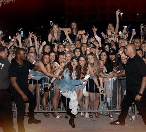 Selena Gomez Is Still Getting The Most Epic Fan Concert Photos Teen Vogue
