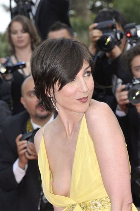 Elsa Zylbersteins Nip Slip In Cannes 11 Photos TheFappening