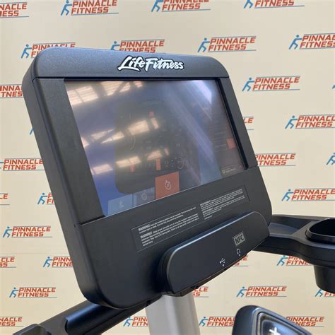 Life Fitness Powermill Stair Climber With Discover Se3hd Console