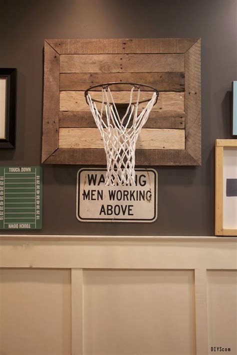 30 best bedroom ideas for men jasons projects pinterest. 20 Vintage Sport Decorations for Man Cave | House Design ...