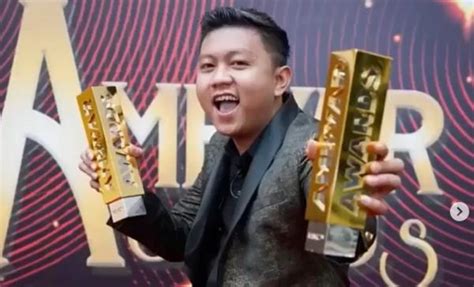 Kartonyono medot janji official video lirik denny caknan. Denny Caknan Borong Piala Ambyar Awards 2020, Intip Daftar ...