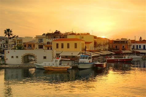self catering holidays in rethymno crete greece