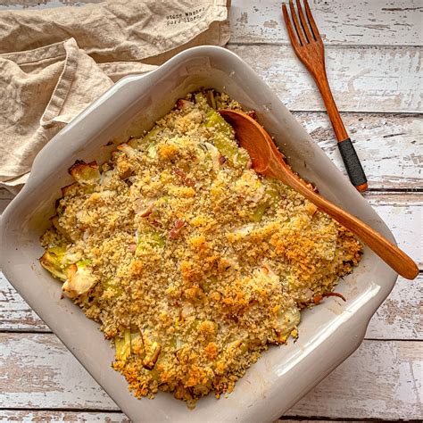 Gratin D Eglefin Aux Lardons Et Poireaux Fourneaux Et Fourchettes