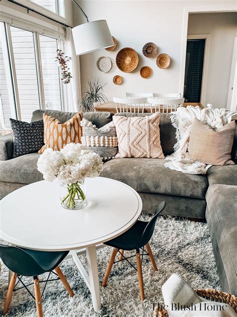 An Easy Way To Make Your Living Room Extra Cozy The Blush Home Blog