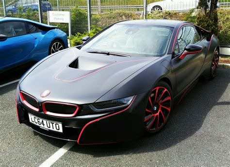 Bmw i8 ilanlarını inceleyin ve aradığınız bmw i8 ilanını arabam.com'da hemen bulun! BMW i8 satin black wrap with red highlights