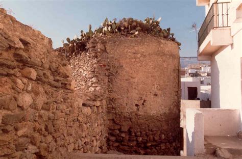Abdera was founded by the phoenicians as a trading colony. Adra, Murallas de | Asociación española de amigos de los ...
