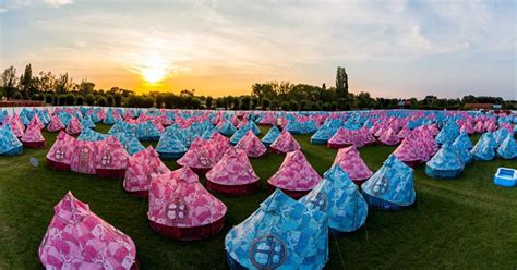 Leider sind an den von ihnen gewählten daten keine touren oder aktivitäten verfügbar. Precios e información Easy Tent Tomorrowland 2020 - No has ...