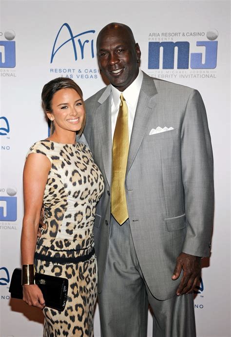 michael jordan welcomes twin daughters jordan wife michael jordan michael jordan wife