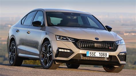 2021 Skoda Octavia Rs Iv Sporty Plug In Hybrid Hatch Youtube