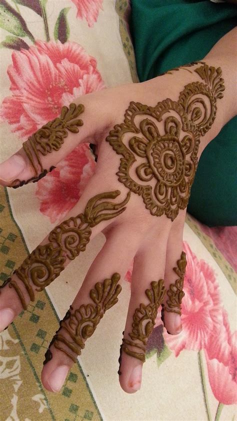 Henna Painting Or Henna Tatto0 At Abu Dhabi Desert Safari Henna