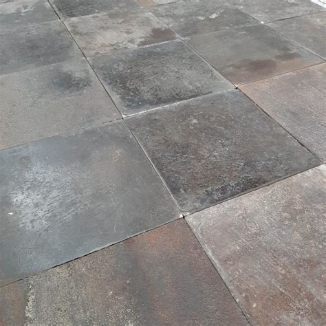 Industrial metal floor tiles from old factory 35 x 35 cm - Piet Jonker