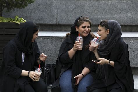 In Iran Some Take Off Their Hijabs As Hard Liners Push Back The