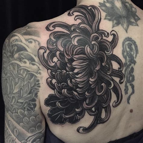 75 Cool Chrysanthemum Tattoo Designs Pass Your Message Across