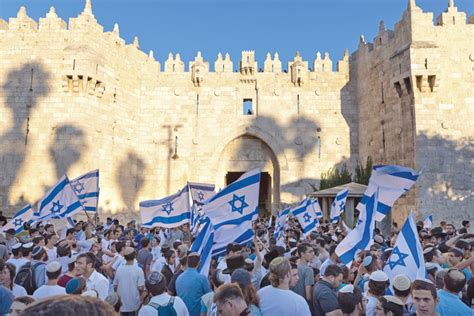 הזיכרון הציבורי במדינת ישראל קצר, אבל אסור להישאר אדישים: הטור של נתן זהבי: מותר להם הכל, הם פועלים בשירות הוד ...