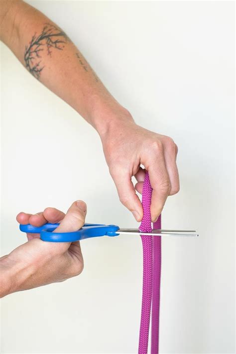 This diy climbing rope project will impress all your. DIY Camera Strap with Climbing Rope Tutorial | Climbing rope, Diy camera strap, Rope diy