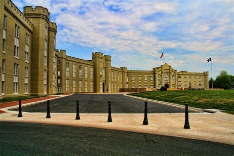 The Vmi Castle The Front Of The Building At Virginia Milit Flickr