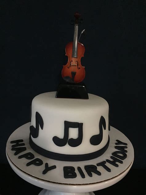Pin By Jasmine Bautista On Music Cake Music Cake Cool Birthday Cakes