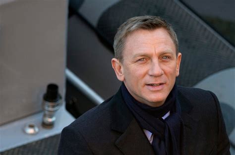 From Bond To Bard Daniel Craig David Oyelowoto To Star In Othello