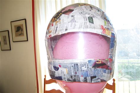 With this tutorial, it shows you how to make a diy wonder helmet. How to Make an Astronaut Helmet | Astronaut helmet, Astronaut costume, Diy astronaut costume