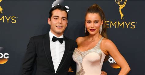Sofia Vergara And Her Son Manolo At The Emmys 2016 Popsugar Latina