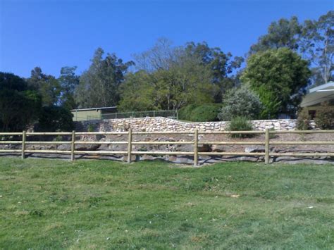 This type of fencing can be very lengthy and time consuming as it covers a wide area. Unique Boundary Fencing In Sydney | All Hills Fencing
