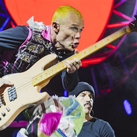 √ Flea Red Hot Chili Peppers Age