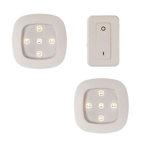 Light It White Wireless Remote Control Led Puck Lighting System 30022