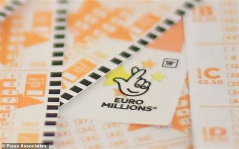 Euromillions Lottery Winner Scoops Biggest Ever £170m Jackpot Daily Mail Online